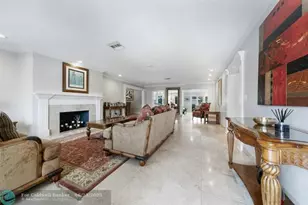 2319 Castilla Isle, Fort Lauderdale, FL 33301 - Photo 3