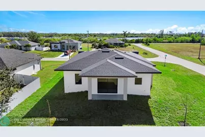 710  Eisenhower Blvd, Lehigh Acres, FL 33974 - Photo 31