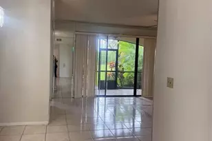 301 SW 158th Terrace, Pembroke Pines, FL 33027 - Photo 11