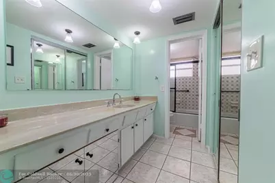 4151 NW 41st St, Unit #409, Lauderdale Lakes, FL 33319 - Photo 19