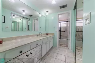 4151 NW 41st St, Lauderdale Lakes, FL 33319 - Photo 19