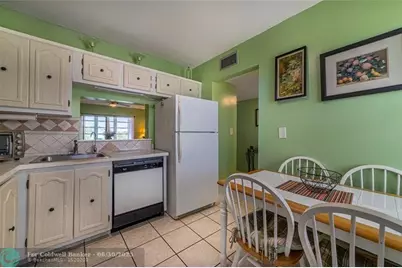 4151 NW 41st St, Unit #409, Lauderdale Lakes, FL 33319 - Photo 13
