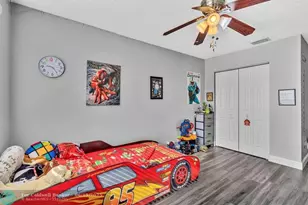 753 Imperial Lake Rd, West Palm Beach, FL 33413 - Photo 23