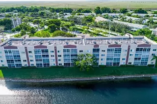 7840 Trent Dr, Tamarac, FL 33321 - Photo 23