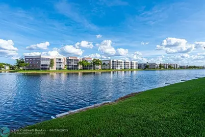 7840  Trent Dr, Unit #111, Tamarac, FL 33321 - Photo 29