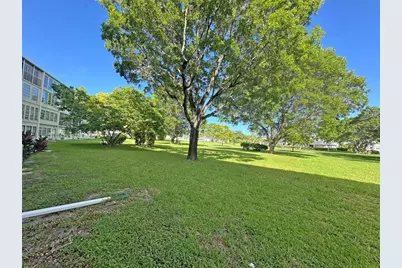 1031  Berkshire B, Unit #1031, Deerfield Beach, FL 33442 - Photo 15