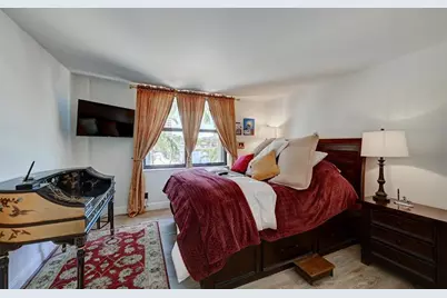 300  Three Islands Blvd, Unit #101, Hallandale Beach, FL 33009 - Photo 17