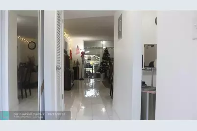 7891  Sunrise Lakes Dr, Unit #203, Sunrise, FL 33322 - Photo 39