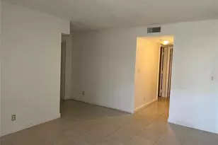 7680 Westwood Dr, Tamarac, FL 33321 - Photo 5