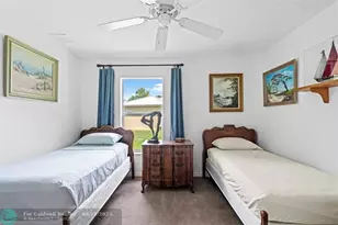 386 SW Donna Terrace, Port Saint Lucie, FL 34984 - Photo 29