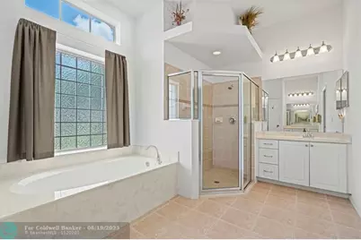 386 SW Donna Ter, Port Saint Lucie, FL 34984 - Photo 33