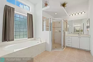 386 SW Donna Terrace, Port Saint Lucie, FL 34984 - Photo 33