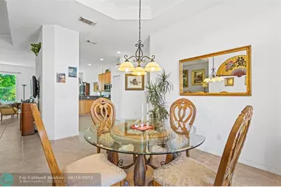 386 SW Donna Ter, Port Saint Lucie, FL 34984 - Photo 9