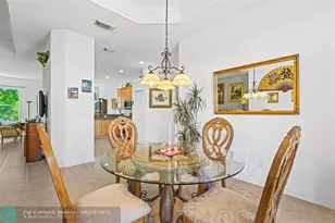 386 SW Donna Terrace, Port Saint Lucie, FL 34984 - Photo 9