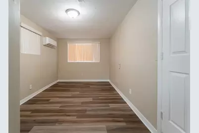 6660  Allen St, Hollywood, FL 33024 - Photo 9