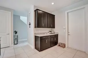 99 Palm Ln, Royal Palm Beach, FL 33411 - Photo 11