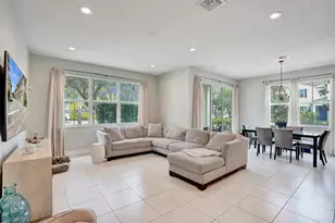 99 Palm Ln, Royal Palm Beach, FL 33411 - Photo 15