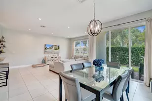 99 Palm Ln, Royal Palm Beach, FL 33411 - Photo 19