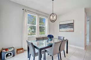 99 Palm Ln, Royal Palm Beach, FL 33411 - Photo 21