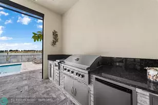 9295 Parkland Bay Dr, Parkland, FL 33076 - Photo 69