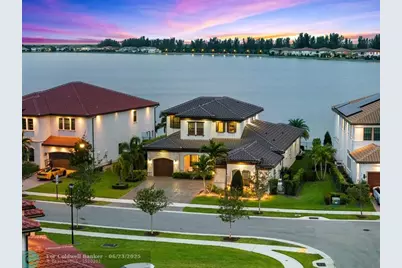 9295  Parkland Bay Dr, Parkland, FL 33076 - Photo 1