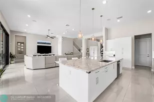 9295 Parkland Bay Dr, Parkland, FL 33076 - Photo 39