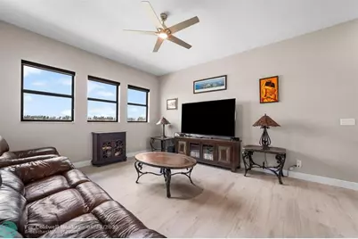 9295  Parkland Bay Dr, Parkland, FL 33076 - Photo 43