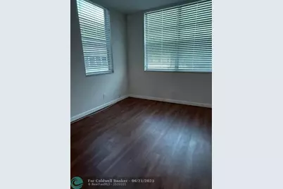 9480  Poinciana Pl, Unit #410, Davie, FL 33324 - Photo 19