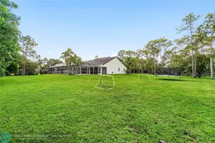 14117 N 74th St N, The Acreage, FL 33470 - Photo 37