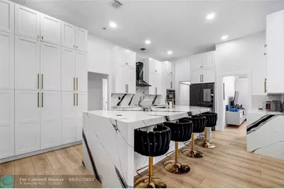 14117 N 74th St N, The Acreage, FL 33470 - Photo 13