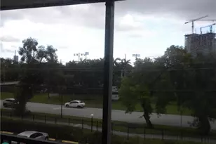 [Address not provided], North Miami Beach, FL 33160 - Photo 11