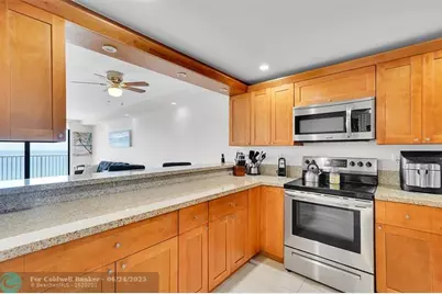 400 N Surf Rd, Unit #703, Hollywood, FL 33019 - Photo 17