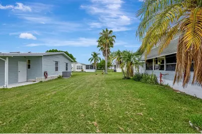 6555  Spanish Lakes Blvd, Fort Pierce, FL 34951 - Photo 21