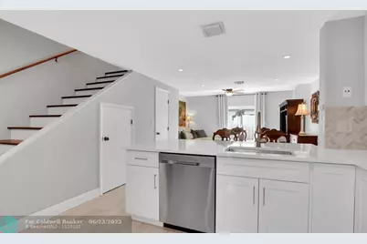 1869 NE 15th Ave, Unit #1869, Fort Lauderdale, FL 33305 - Photo 5