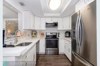 89  Deer Creek Rd, Unit #104, Deerfield Beach, FL 33442 - Photo 3