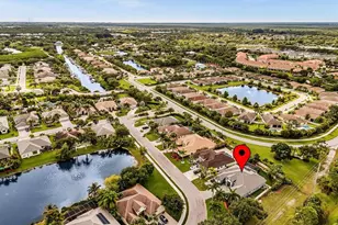 755 SW River Bend Cir, Stuart, FL 34997 - Photo 15