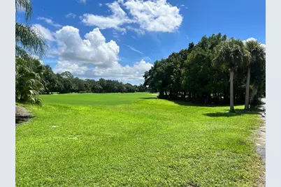 755 SW River Bend Cir, Stuart, FL 34997 - Photo 9