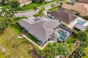 755 SW River Bend Cir, Stuart, FL 34997 - Photo 13