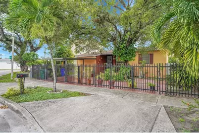 415  Flagami Blvd, Miami, FL 33144 - Photo 3