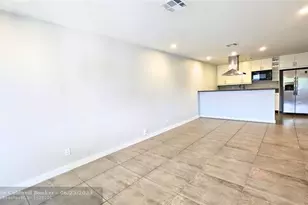 200 NW 25th St, Fort Lauderdale, FL 33311 - Photo 11