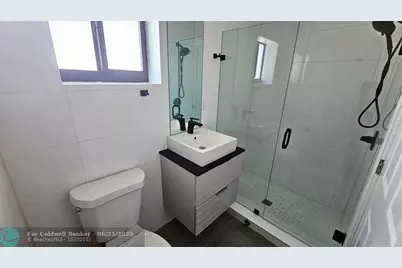 200 NW 25th St, Unit #8, Fort Lauderdale, FL 33311 - Photo 7