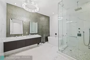 3300 NE 188th St, Aventura, FL 33180 - Photo 15