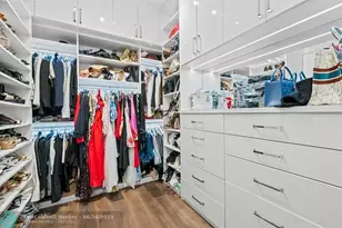 3300 NE 188th St, Aventura, FL 33180 - Photo 17