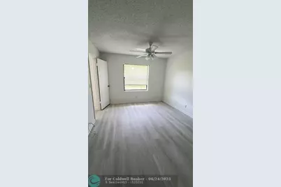 6796 S Palmetto Cir, Unit #202, Boca Raton, FL 33433 - Photo 5