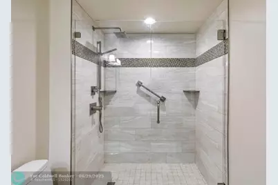 610 W Las Olas Boulevard #517, Fort Lauderdale, FL 33312 - Photo 29