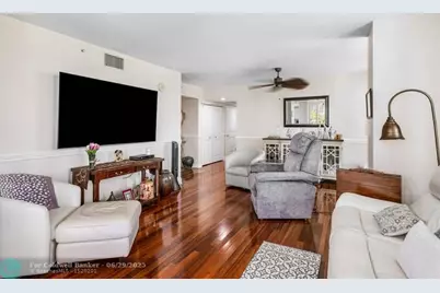 610 W Las Olas Boulevard #517, Fort Lauderdale, FL 33312 - Photo 13