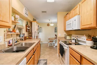 118 SW Ray Avenue, Port Saint Lucie, FL 34983 - Photo 13