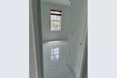 1720 NW 78 Way, Unit #1720, Pembroke Pines, FL 33024 - Photo 9