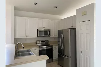 1720 NW 78 Way, Unit #1720, Pembroke Pines, FL 33024 - Photo 5