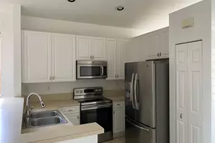 1720 NW 78th Way, Pembroke Pines, FL 33024 - Photo 5